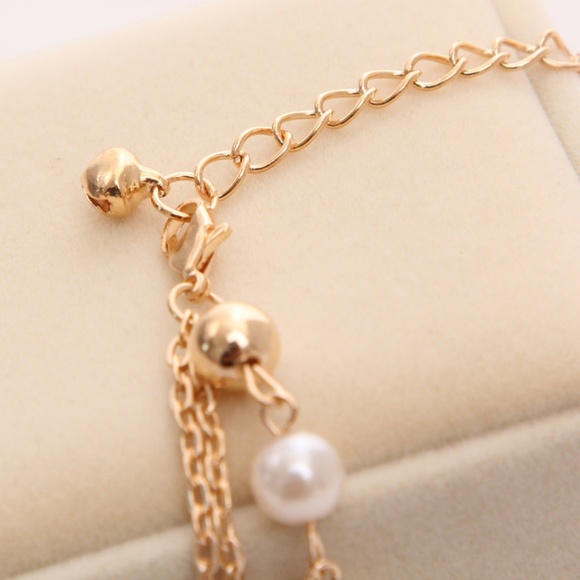 GB31 | Gold Multilayered Heart Bead  Bracelet - Picture 7 of 8